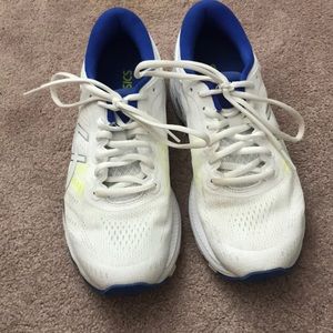 ASICS women’s Gel Kayano 24